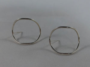 Curved Circle Post Earrings